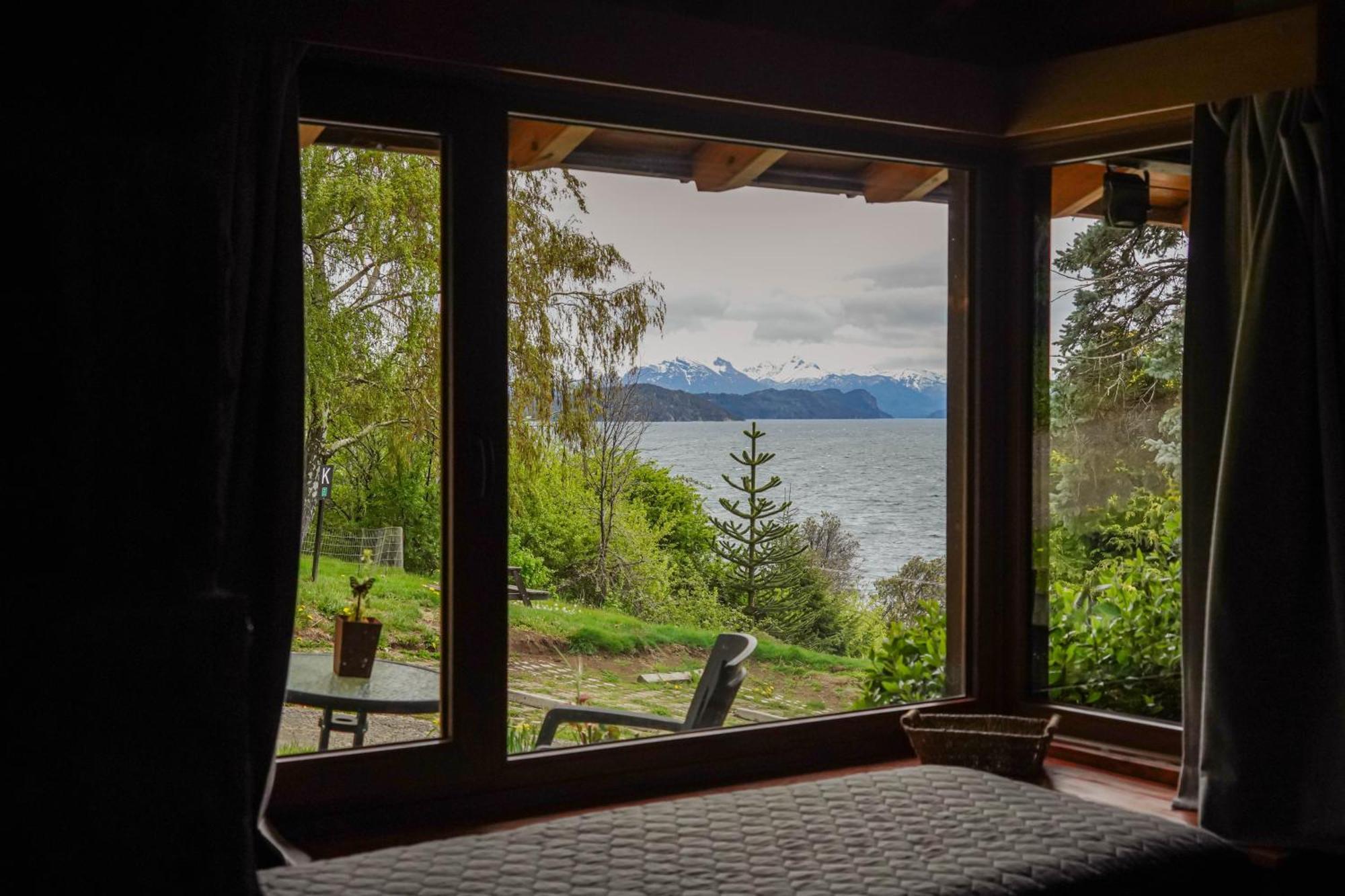 La Caleta Bungalows San Carlos de Bariloche Exterior photo