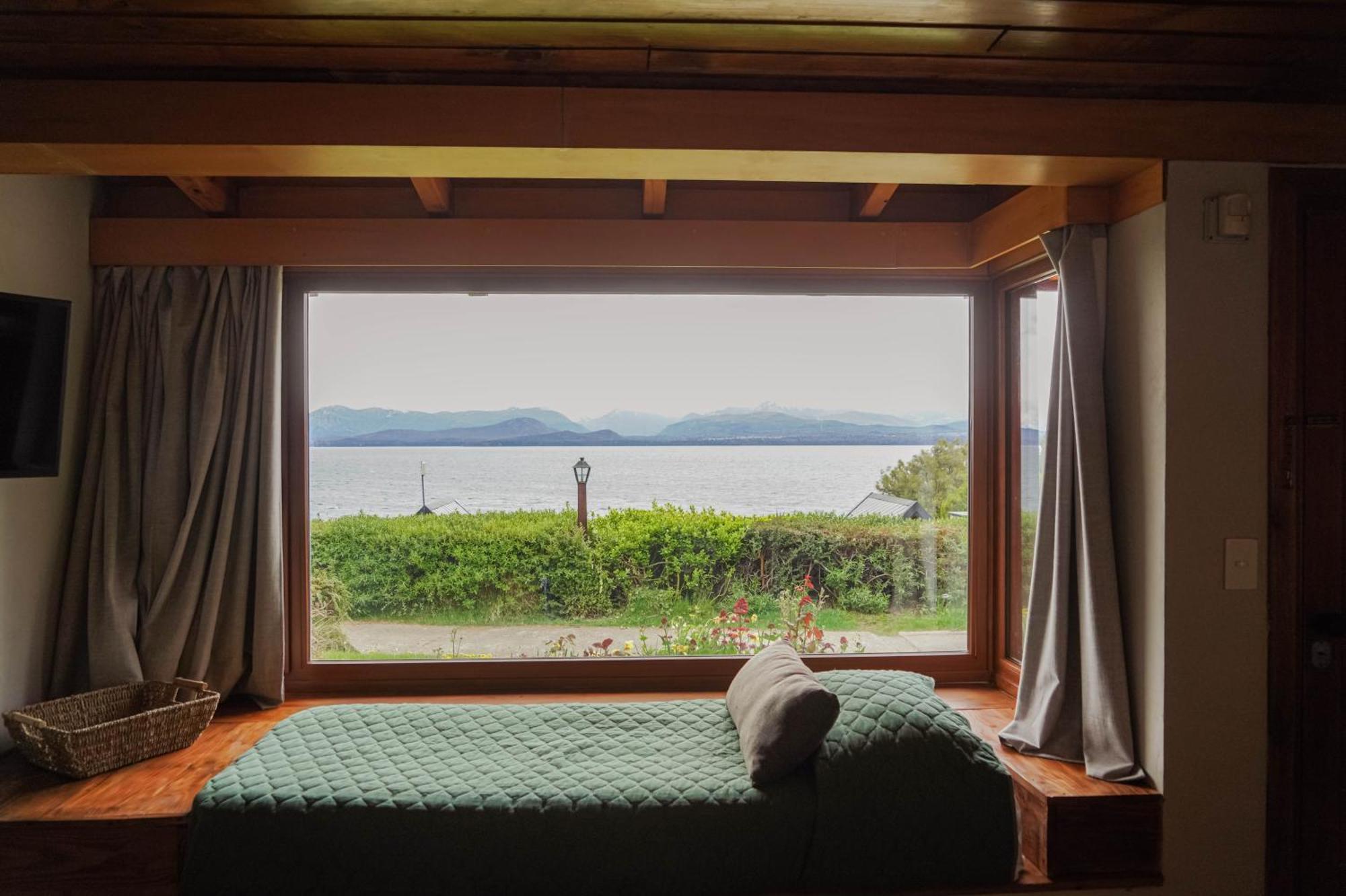 La Caleta Bungalows San Carlos de Bariloche Exterior photo