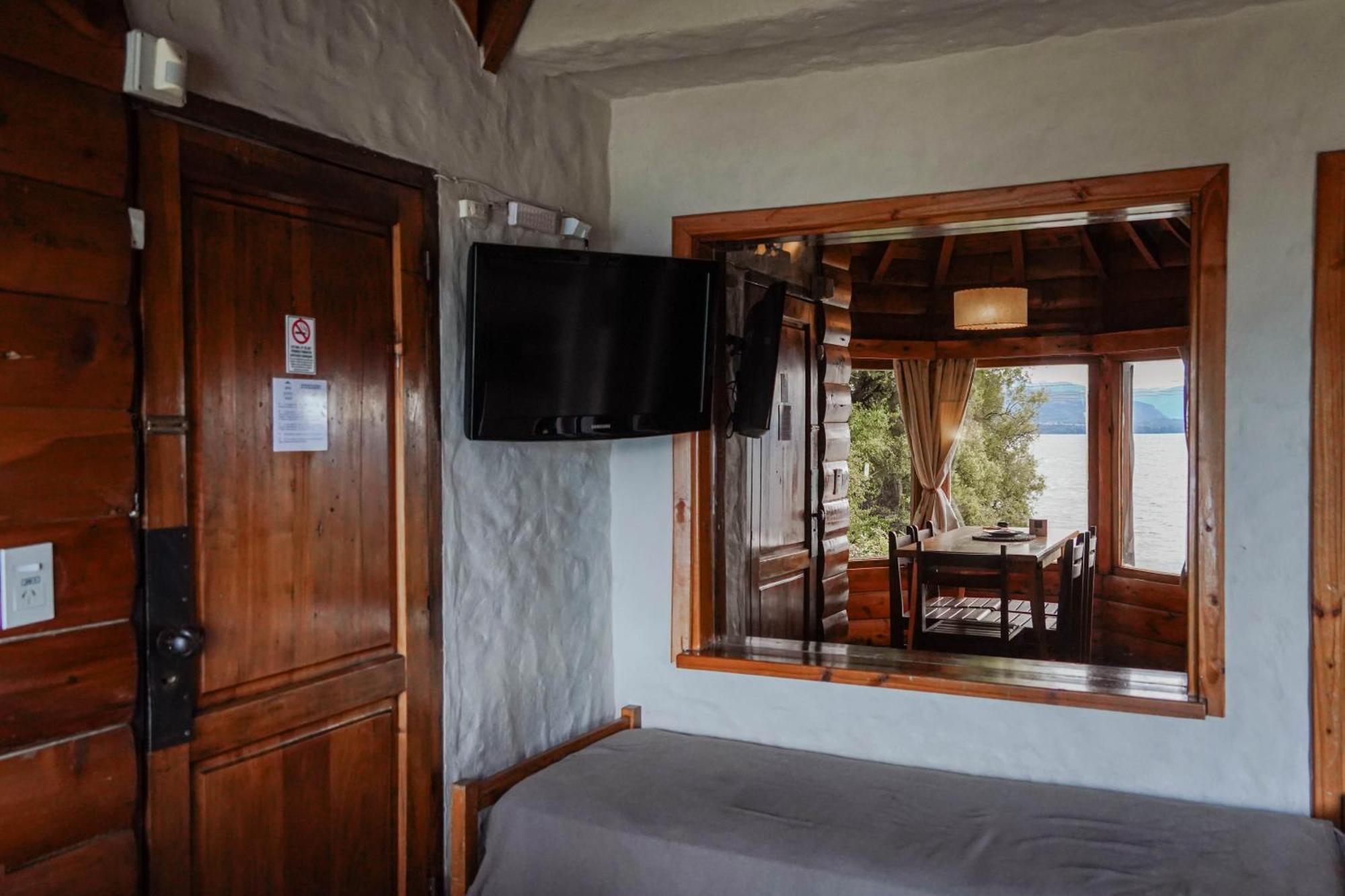 La Caleta Bungalows San Carlos de Bariloche Exterior photo