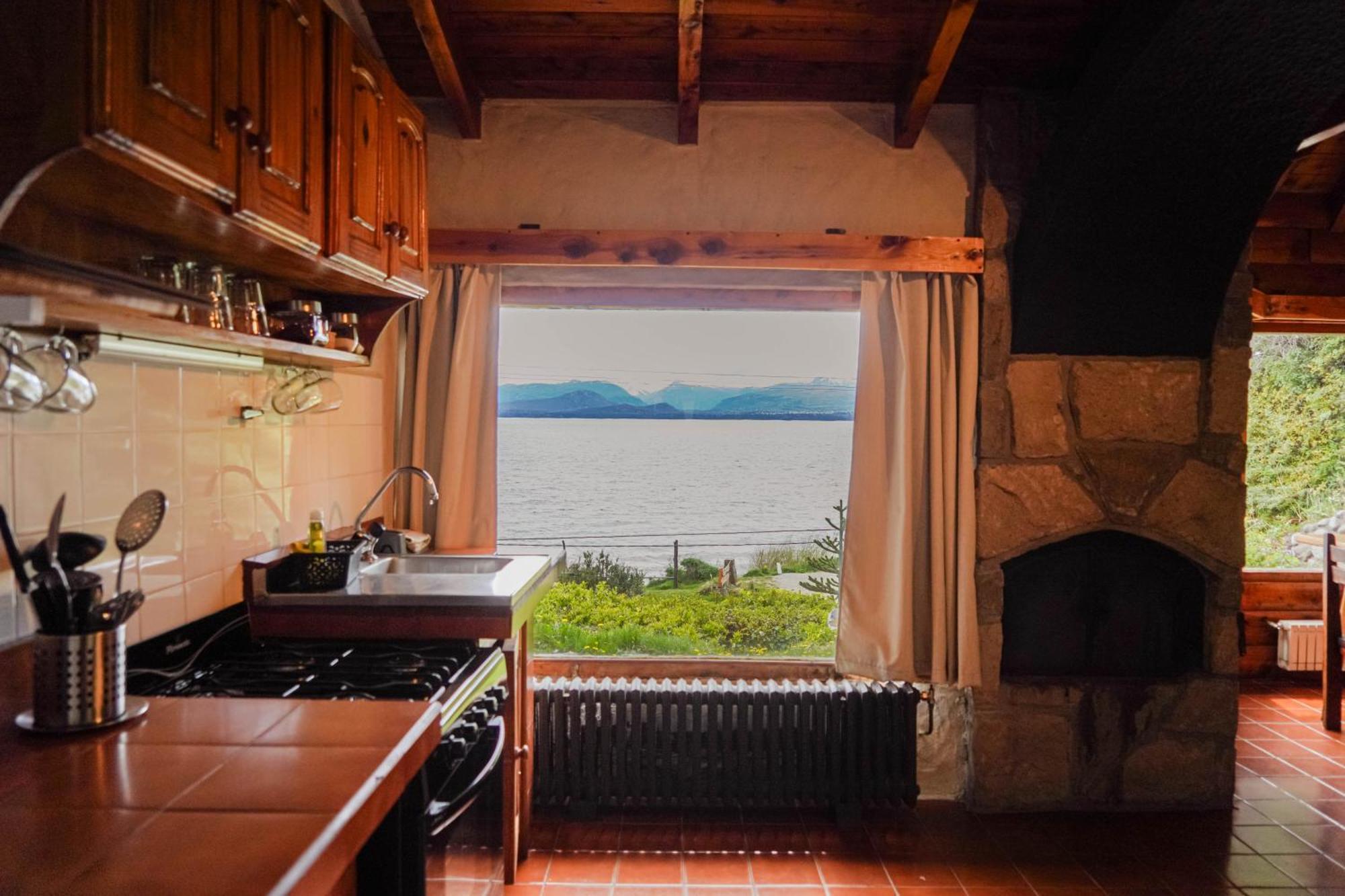La Caleta Bungalows San Carlos de Bariloche Exterior photo