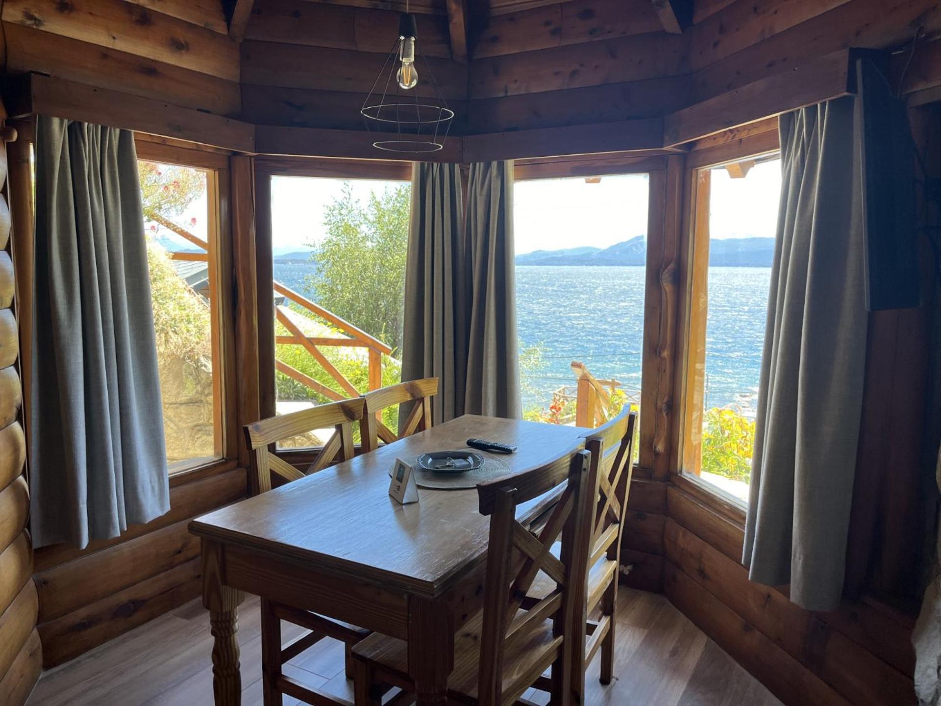 La Caleta Bungalows San Carlos de Bariloche Exterior photo
